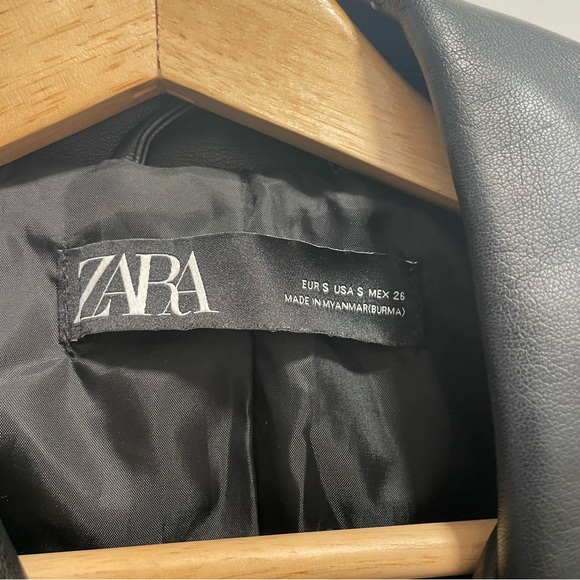 Faux leather jacket - Picture 2 of 4